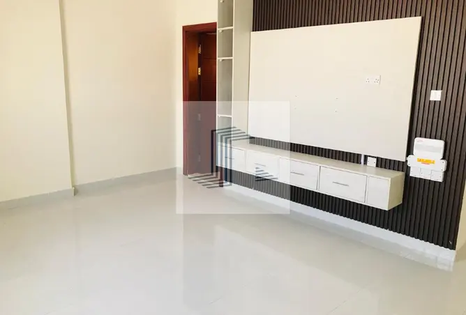 63422180 - Property Image 2