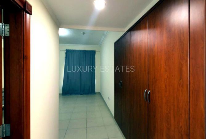 60501203 - Property Image 2