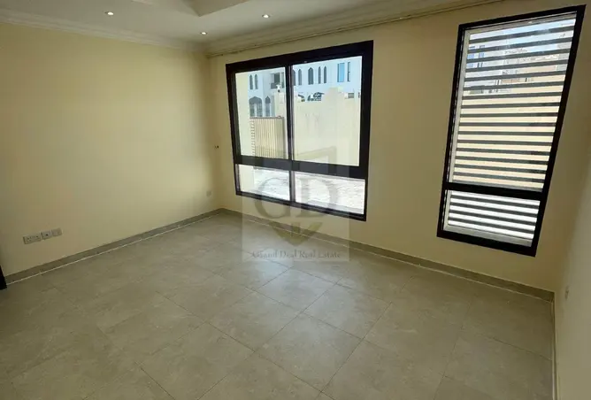 63078629 - Property Image 2