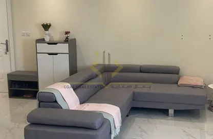 شقة - 1 حمام للايجار في الدفنة - الدفينة - الدوحة