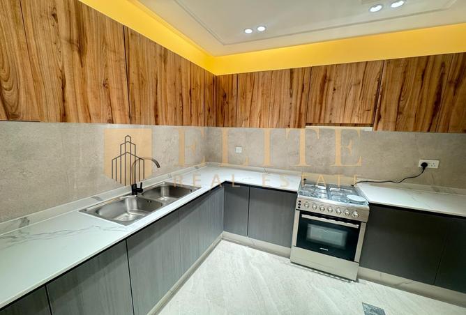 53237537 - Property Image 3