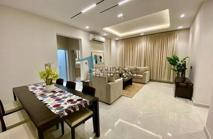 Apartment - 2 Bedrooms - 3 Bathrooms for rent in Thabit Bin Zaid Street - Al Mansoura - Doha