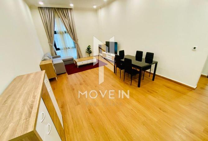 1003924 - Property Image 3