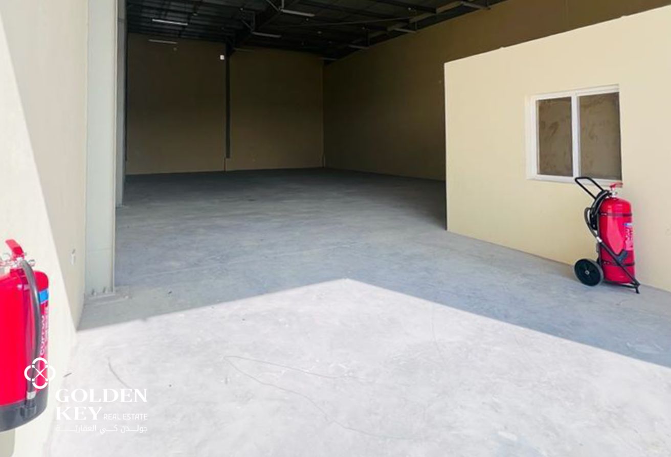 General Store | 280 SQM | Birkat Al Awamer