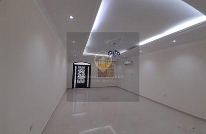 Villa - 6 Bedrooms - 6 Bathrooms for rent in Umm Salal Ali - Umm Salal Ali - Doha Villa - 6 Bedrooms - 6 Bathrooms for rent in Umm Salal Ali - Umm Salal Ali - Doha
