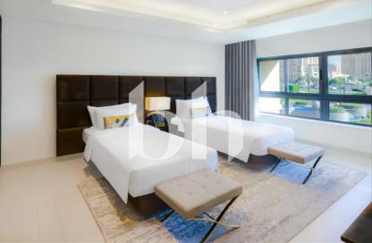 Townhouse - 2 Bedrooms - 3 Bathrooms for rent in Abraj Bay - Abraj Quartiers - The Pearl Island - Doha