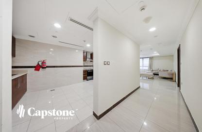 Apartment - 1 Bedroom - 2 Bathrooms for rent in West Porto Drive - Porto Arabia - The Pearl Island - Doha Apartment - 1 Bedroom - 2 Bathrooms for rent in West Porto Drive - Porto Arabia - The Pearl Island - Doha