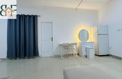 Apartment - Studio - 1 Bathroom for rent in Najma street - Old Airport Road - Doha