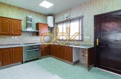 Apartment - 3 Bedrooms - 5 Bathrooms for rent in Ain Khaled Villas - Ain Khaled - Doha Apartment - 3 Bedrooms - 5 Bathrooms for rent in Ain Khaled Villas - Ain Khaled - Doha
