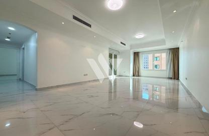 Apartment - 2 - 3 for rent in East Porto Drive - Porto Arabia - The Pearl Island - Doha Apartment - 2 - 3 for rent in East Porto Drive - Porto Arabia - The Pearl Island - Doha