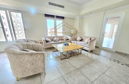 شقة - 3 غرف نوم - 4 حمامات للايجار في منازل تاون هاوس - بورتو أرابيا - جزيرة اللؤلؤة - الدوحة