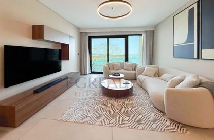 Apartment - 1 Bedroom - 2 Bathrooms for sale in Marina Residences 195 - Marina District - Lusail