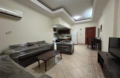 Apartment - 1 Bedroom - 1 Bathroom for rent in Ibn Asakir Street - Najma - Doha