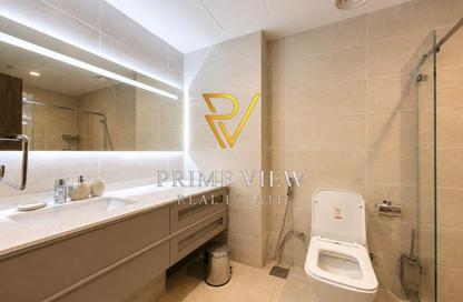 Apartment - 2 Bedrooms - 3 Bathrooms for rent in Saraya Corniche Hotel - Corniche Road - Doha