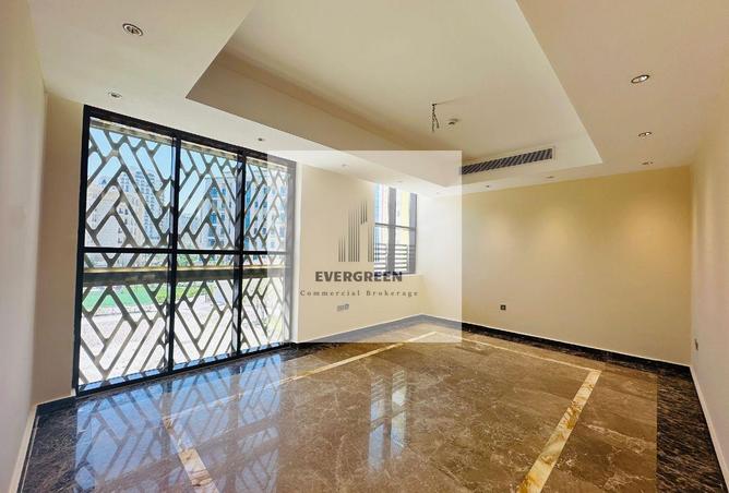 57884725 - Property Main Image