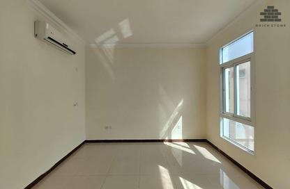 Apartment - 2 - 2 for rent in Al Mansoura - Al Mansoura - Doha
