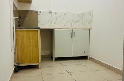 Apartment - 1 Bedroom - 1 Bathroom for rent in Bu Hamour Street - Abu Hamour - Doha