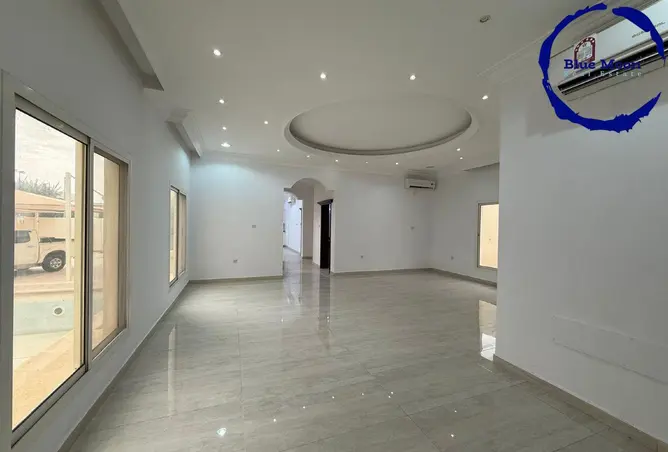 62128281 - Property Image 3