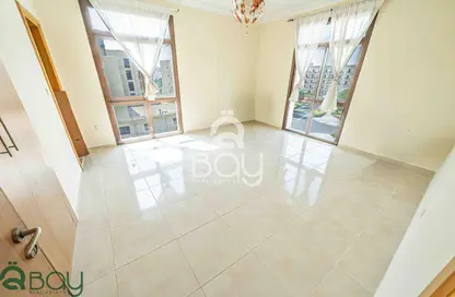 Apartment - 2 Bedrooms - 2 Bathrooms for sale in Piazza 1 - La Piazza - Fox Hills - Lusail Apartment - 2 Bedrooms - 2 Bathrooms for sale in Piazza 1 - La Piazza - Fox Hills - Lusail