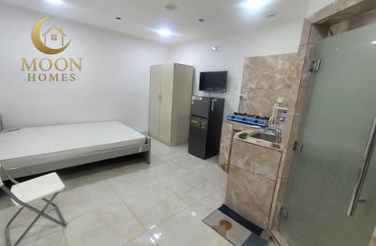 Apartment - Studio - 1 Bathroom for rent in Umm Ghwailina Comm - Umm Ghuwalina - Umm Ghuwailina - Doha Apartment - Studio - 1 Bathroom for rent in Umm Ghwailina Comm - Umm Ghuwalina - Umm Ghuwailina - Doha