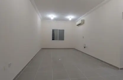 Apartment - 2 Bedrooms - 2 Bathrooms for rent in Al Jazeera Street - Fereej Bin Mahmoud North - Fereej Bin Mahmoud - Doha