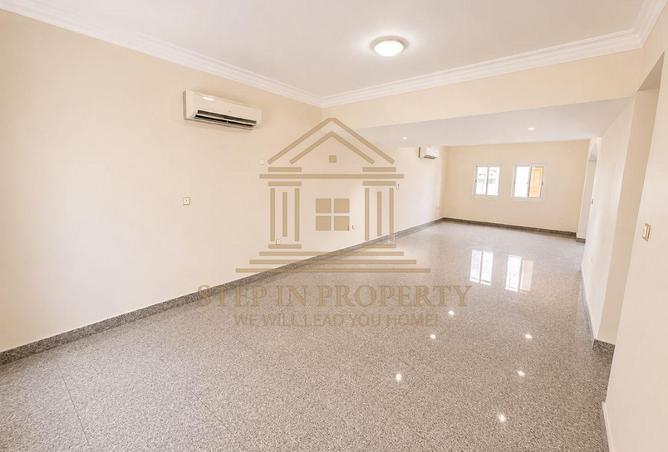 58149161 - Property Image 3