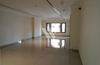 Apartment - 1 - 2 for rent in East Porto Drive - Porto Arabia - The Pearl Island - Doha Apartment - 1 - 2 for rent in East Porto Drive - Porto Arabia - The Pearl Island - Doha