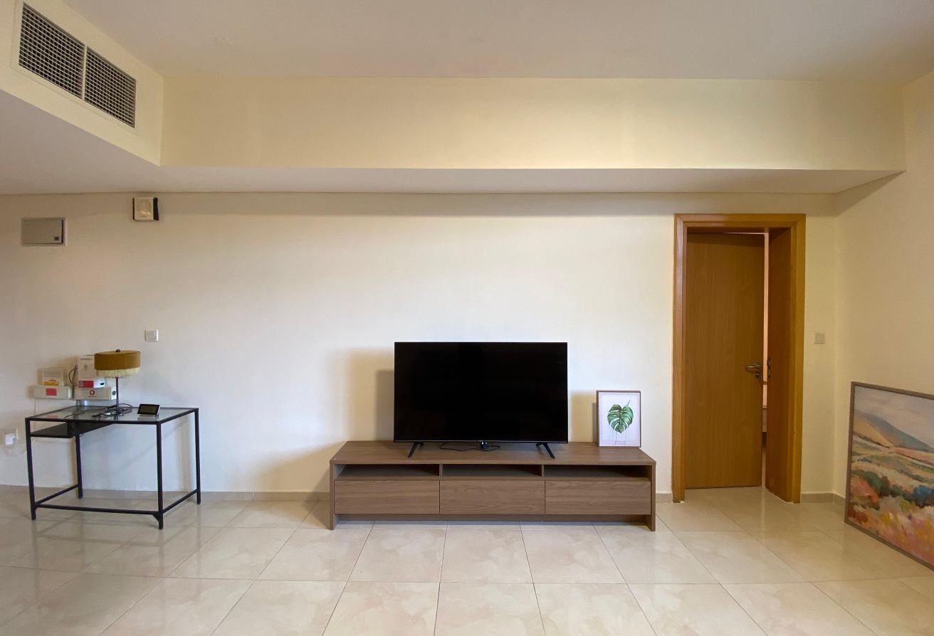 Fully Furnished One BHK |With Balcony|Fox Hills thumbnail 3