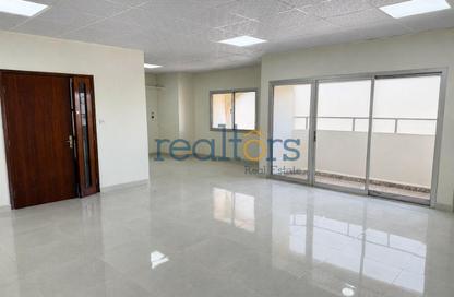 Apartment - 3 Bedrooms - 3 Bathrooms for rent in Al Mansoura - Al Mansoura - Doha