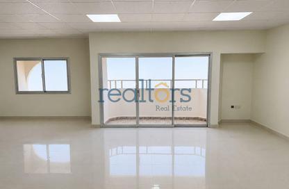 Apartment - 3 Bedrooms - 3 Bathrooms for rent in Al Mansoura - Al Mansoura - Doha