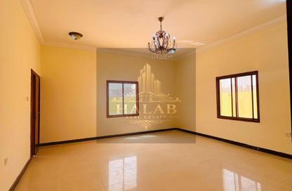 Villa - 4 - 3 for sale in Sumaysimah - Sumaysimah - Al Khor