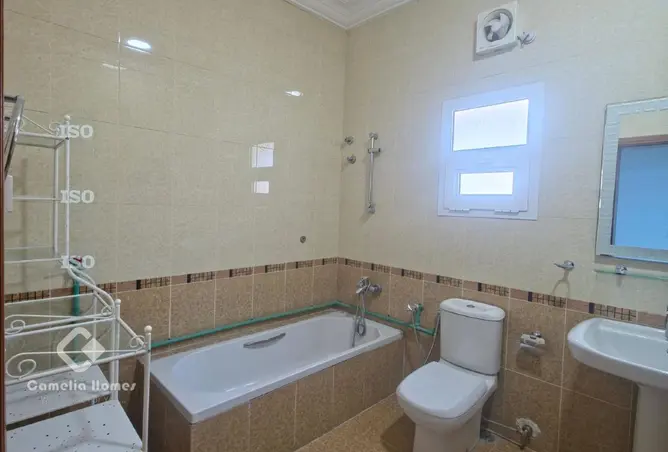 63644352 - Property Image 2