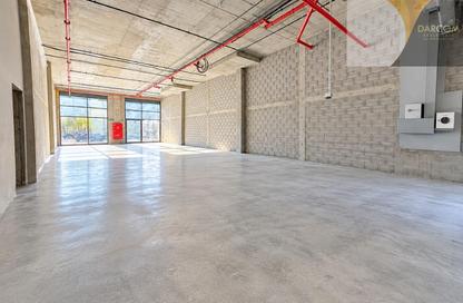 Shop - Studio - 1 for rent in Lusail Marina Heights - Marina District - Lusail