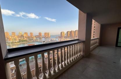 Apartment - 2 Bedrooms - 2 Bathrooms for rent in West Porto Drive - Porto Arabia - The Pearl Island - Doha