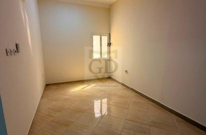 Apartment - 1 Bedroom - 1 Bathroom for rent in Al Maamoura - Al Maamoura - Doha Apartment - 1 Bedroom - 1 Bathroom for rent in Al Maamoura - Al Maamoura - Doha