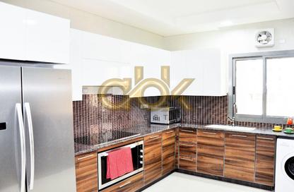 Apartment - 3 - 4 for rent in Al Sadd Road - Al Sadd - Doha