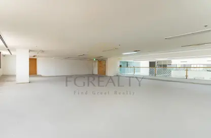 Shop - Studio - 2 Bathrooms for rent in Al Sadd Road - Al Sadd - Doha