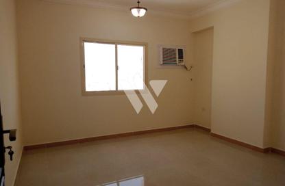 Apartment - 2 - 2 for rent in Al Mansoura - Al Mansoura - Doha