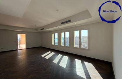 Apartment - 3 Bedrooms - 3 Bathrooms for sale in East Porto Drive - Porto Arabia - The Pearl Island - Doha