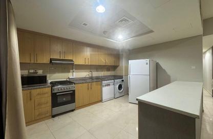 Apartment - 3 Bedrooms - 4 Bathrooms for rent in Fox Hills A13 - Fox Hills - Lusail