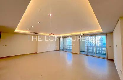 Apartment - 3 Bedrooms - 4 Bathrooms for sale in Tower 23 - Viva Bahriyah - The Pearl Island - Doha