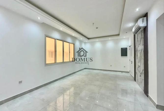 54541554 - Property Main Image