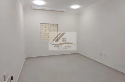 شقة - 2 غرف نوم - 2 حمامات للايجار في المسيلة - المسيلة - الدوحة