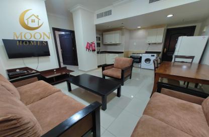 Apartment - 1 Bedroom - 2 Bathrooms for rent in Hadramout Street - Doha Al Jadeed - Doha
