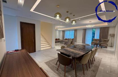 Villa - 5 Bedrooms - 6 Bathrooms for rent in Floresta Gardens - Floresta Gardens - The Pearl Island - Doha