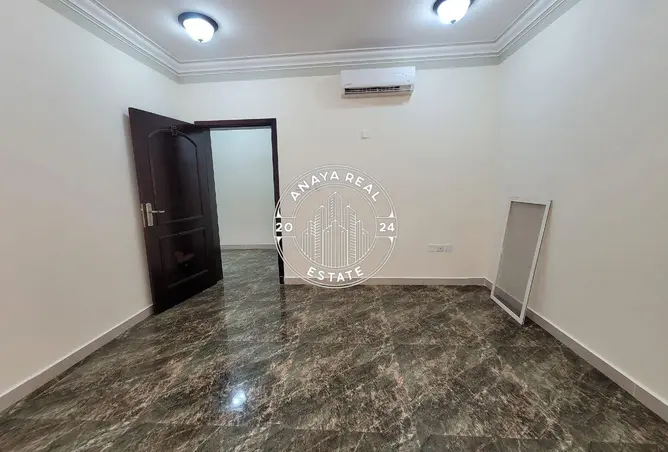 63081185 - صورة العقار 3