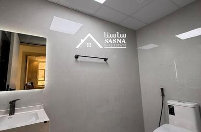 Apartment - 1 Bedroom - 2 Bathrooms for rent in Fereej Bin Omran - Doha