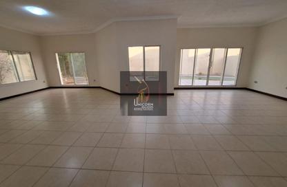 مجمع سكني - 4 غرف نوم - 5 حمامات للايجار في شارع الوعب - الوعب - الدوحة