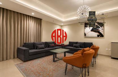 Apartment - 3 Bedrooms - 5 Bathrooms for rent in West Bay Tower - West Bay - West Bay - Doha