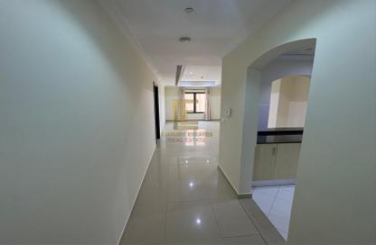 Apartment - 1 Bedroom - 2 Bathrooms for rent in East Porto Drive - Porto Arabia - The Pearl Island - Doha